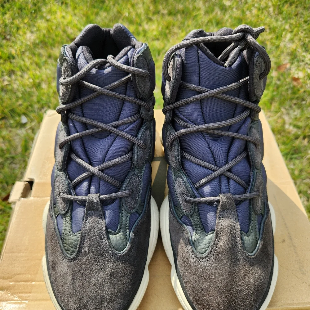 Size 9.5 - adidas Yeezy 500 High Slate